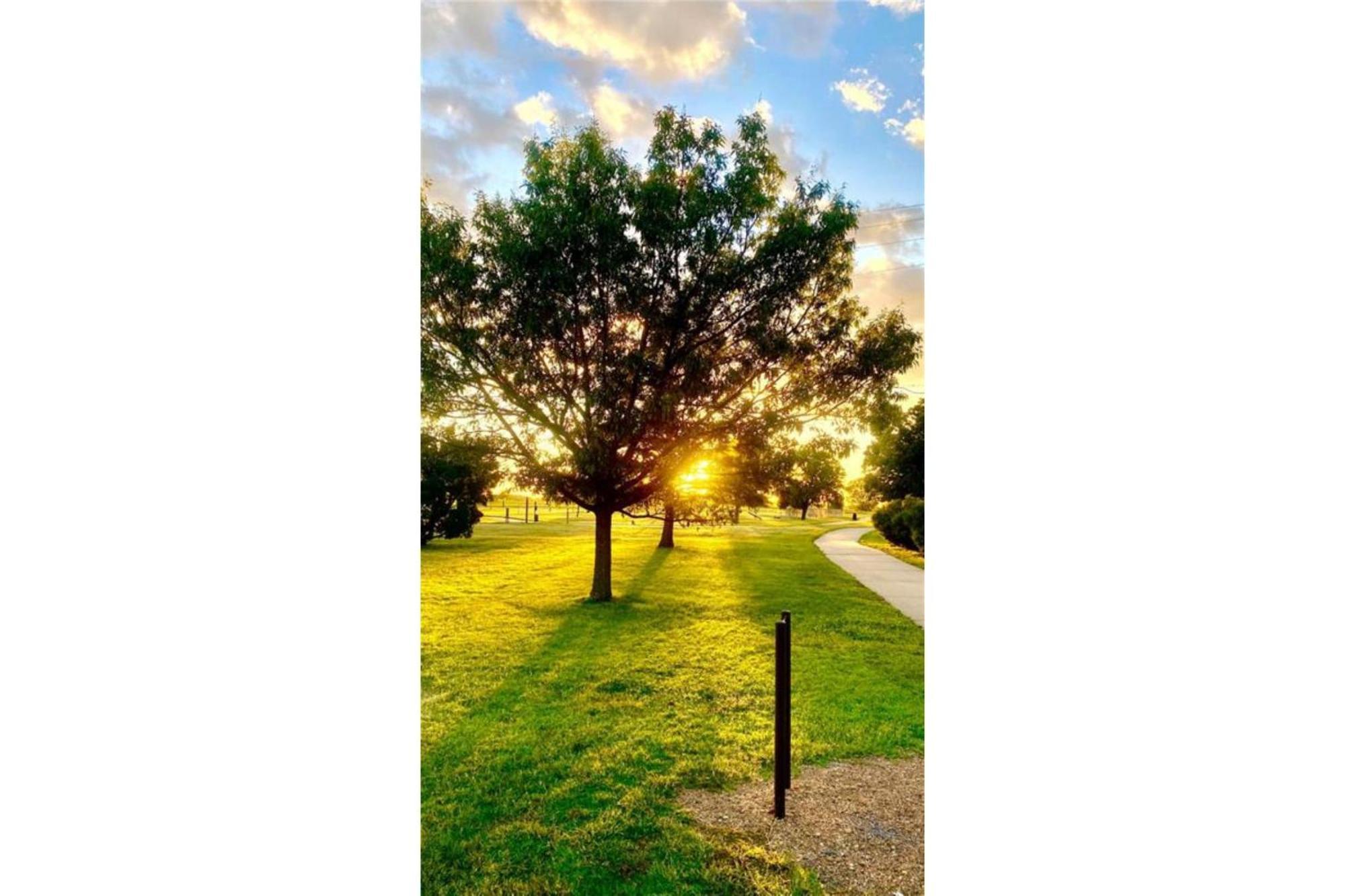 Park View Inn & Suites Hoisington Near Great Bend ภายนอก รูปภาพ