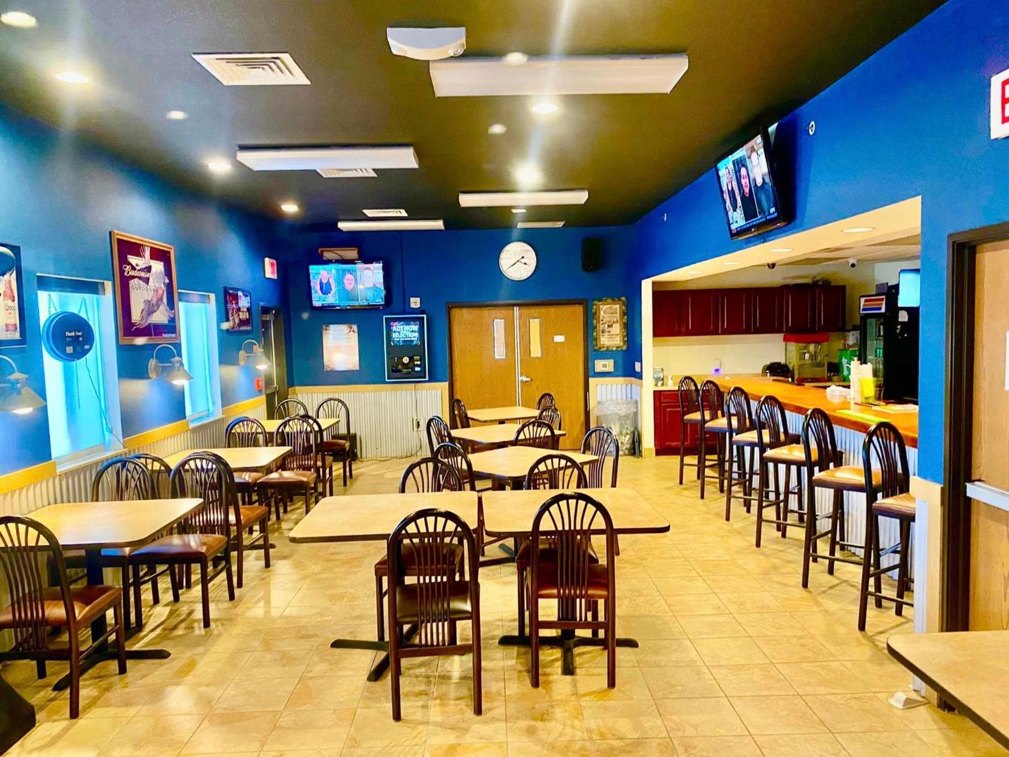 Park View Inn & Suites Hoisington Near Great Bend ภายนอก รูปภาพ